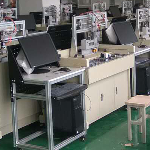单片机应用实训台(图1) 单片机应用实训台(图1)
