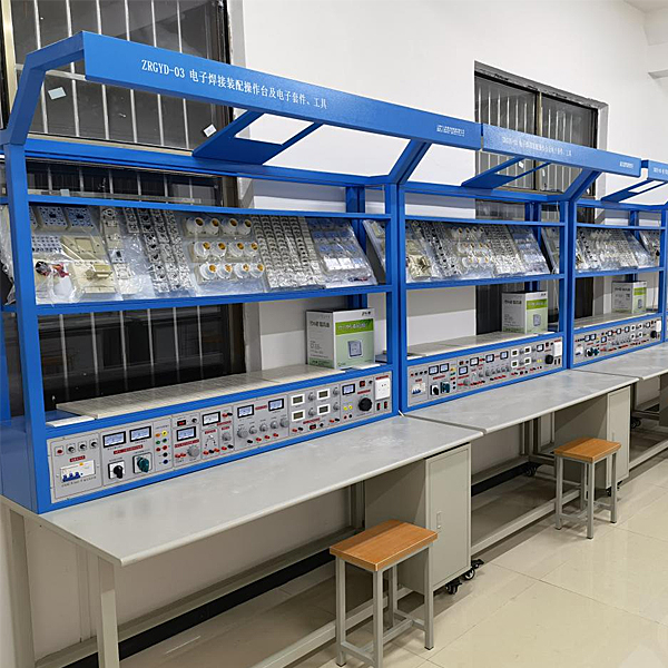 ZR-GF07型 500W风光互补并网发电系统教学实验装置(图1)
